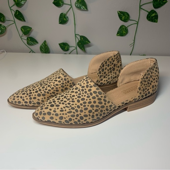 Catherine Malandrino D'Orsay Flats Size 6.5  US Tan Brown Cheetah Print Spotted - Picture 7 of 9